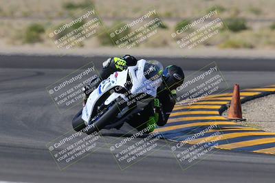 media/Nov-06-2022-SoCal Trackdays (Sun) [[208d2ccc26]]/Turn 11 (10am)/